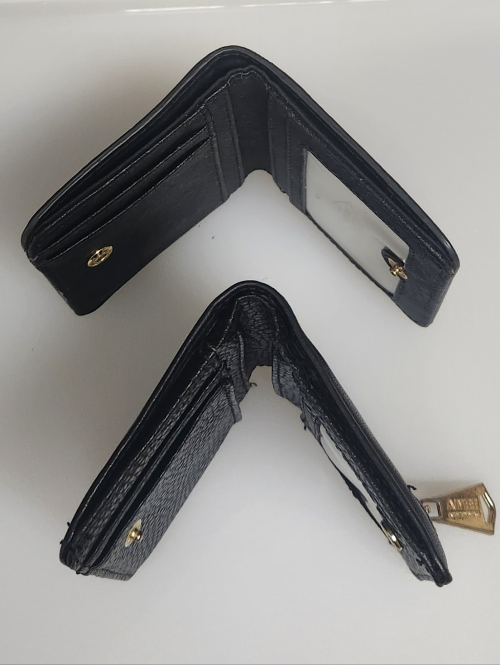 AIMEE KESTENBERG & FOSSIL leather bi fold Wallets - Picture 3 of 6